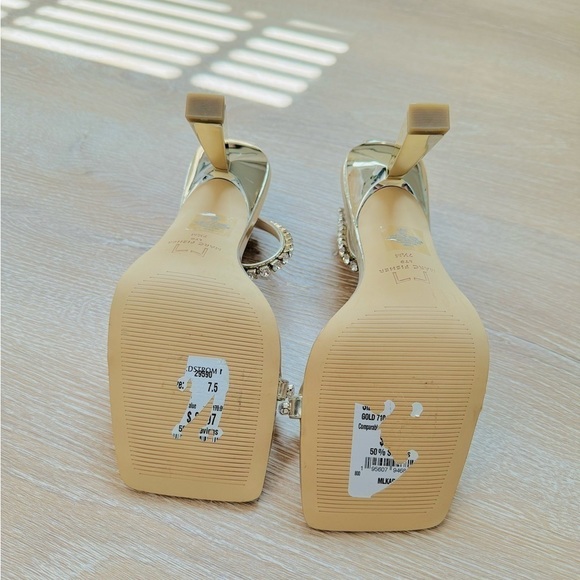 NWOB Marc Fisher Karima Ankle Strap Sandal Heels (rhinestone) - Picture 6 of 7